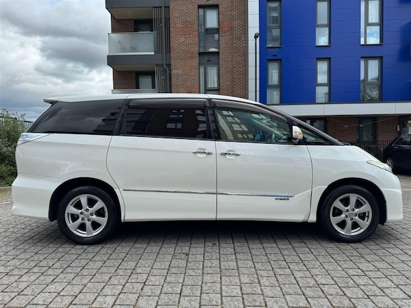 Used Toyota Estima 2010 for sale - 75570181: Photo 7