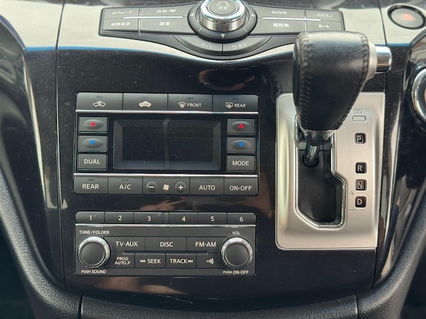 Used Nissan Elgrand 2010 for sale - 75679488: Photo 16