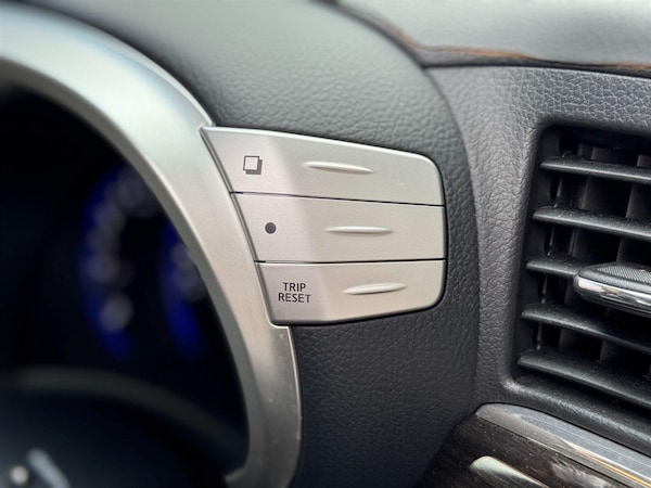 Used Nissan Elgrand 2010 for sale - 75679488: Photo 45