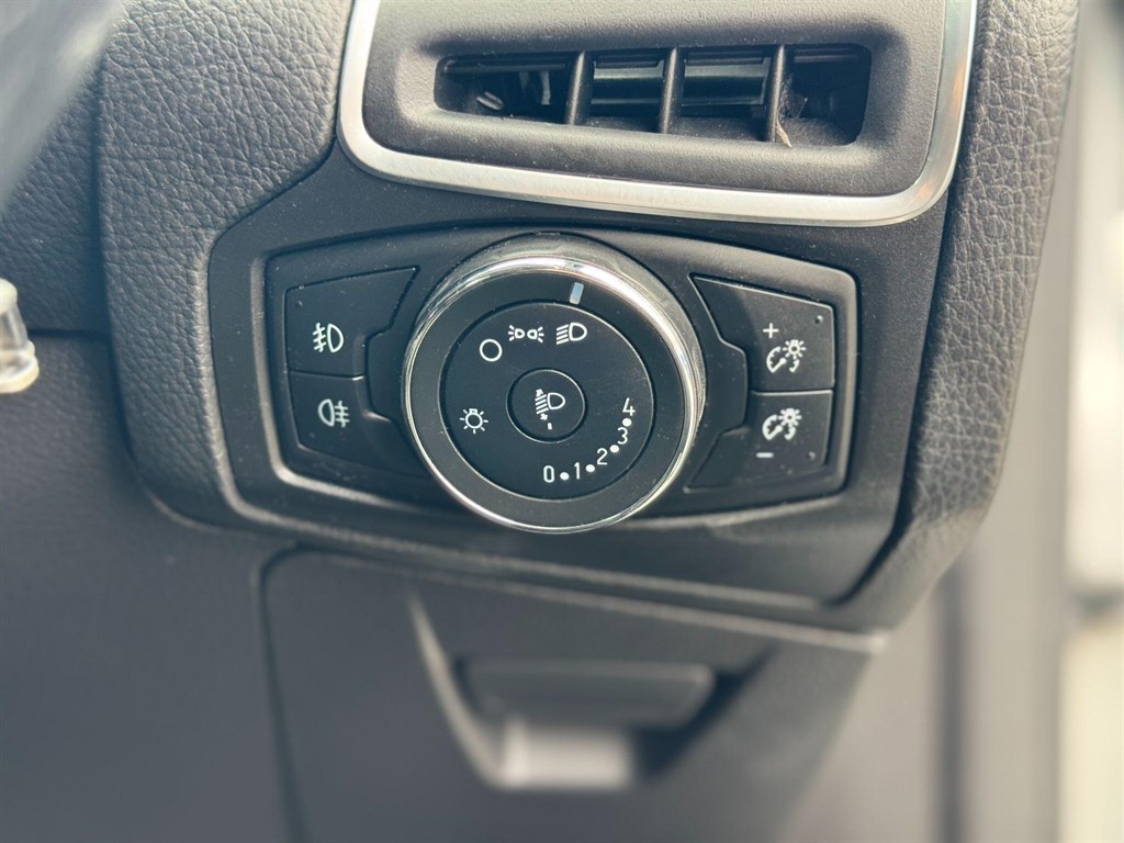 Used Ford Focus 2014 for sale - 75997166: Photo 19