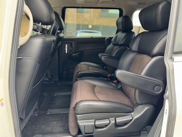 Used Nissan Elgrand 2013 for sale - 75675397: Photo 43