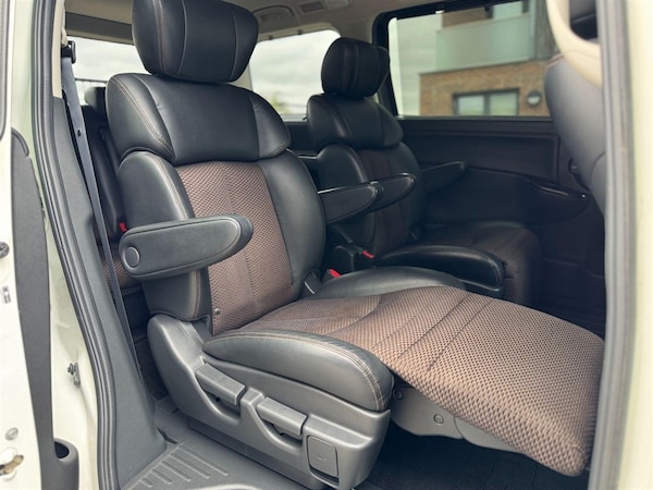 Used Nissan Elgrand 2013 for sale - 75675397: Photo 46