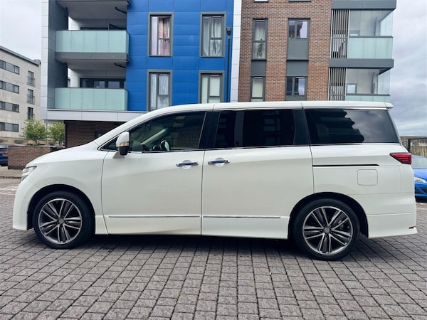 Used Nissan Elgrand 2013 for sale - 75675397: Photo 8