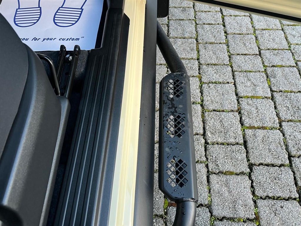 Vehicle 100
