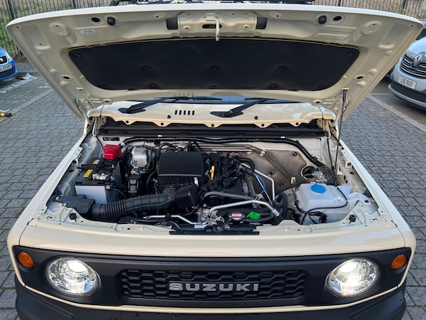 Used Suzuki Jimny 2024 for sale - 75571576: Photo 95
