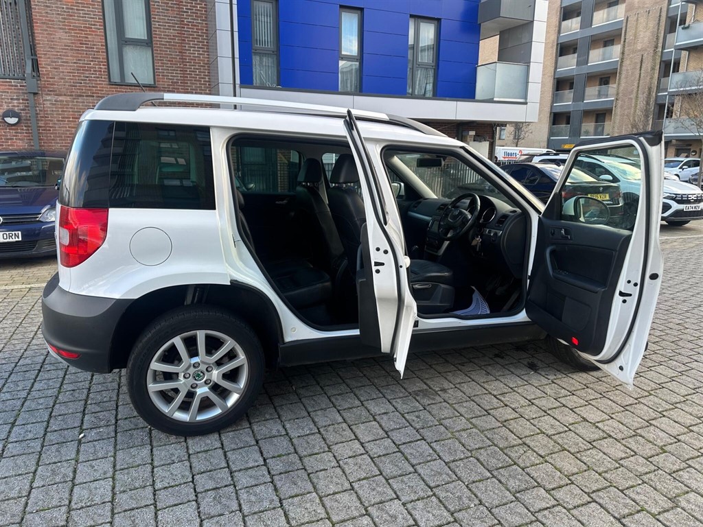 Used Skoda Yeti 2011 for sale - 77055735: Photo 13