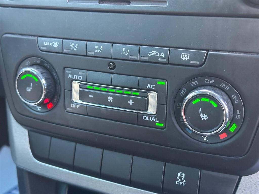 Used Skoda Yeti 2011 for sale - 77055735: Photo 24