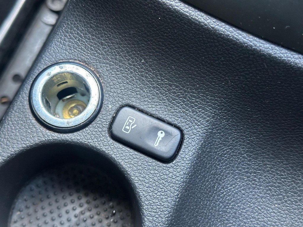 Used Skoda Yeti 2011 for sale - 77055735: Photo 25