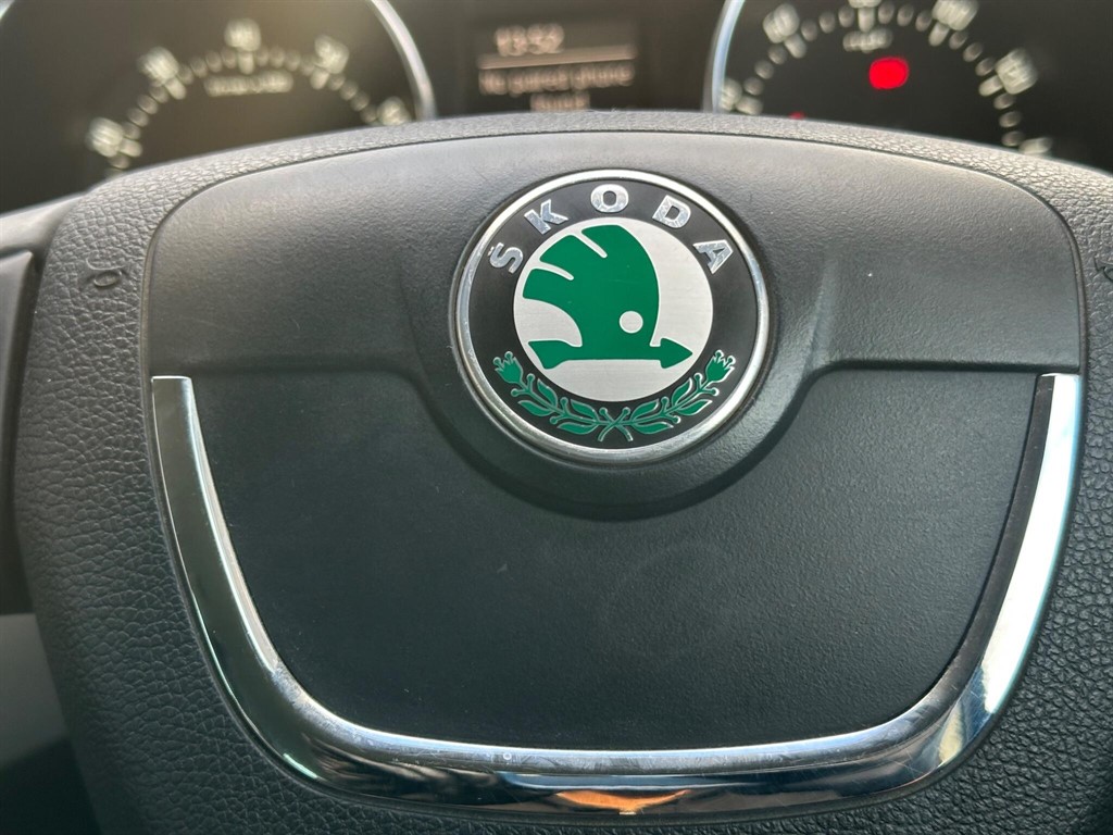 Used Skoda Yeti 2011 for sale - 77055735: Photo 56