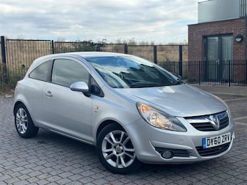 Vauxhall - Corsa