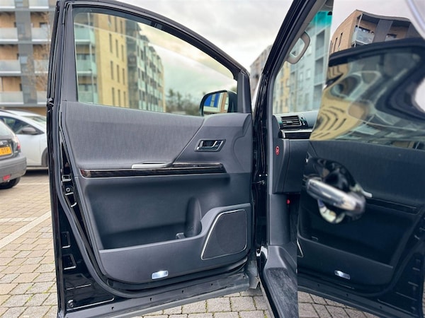 Used Toyota Alphard 2013 for sale - 75570896: Photo 22