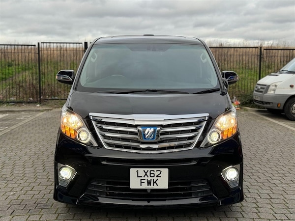 Used Toyota Alphard 2013 for sale - 75570896: Photo 2