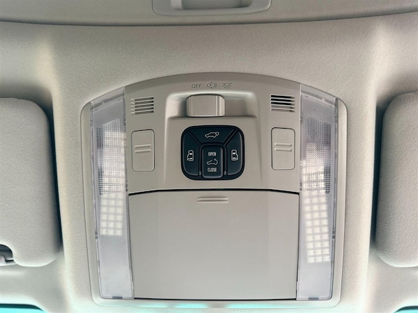 Used Toyota Alphard 2013 for sale - 75570896: Photo 37