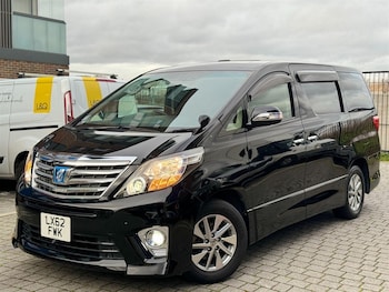 Used Toyota Alphard 2013 for sale - 75570896: Photo