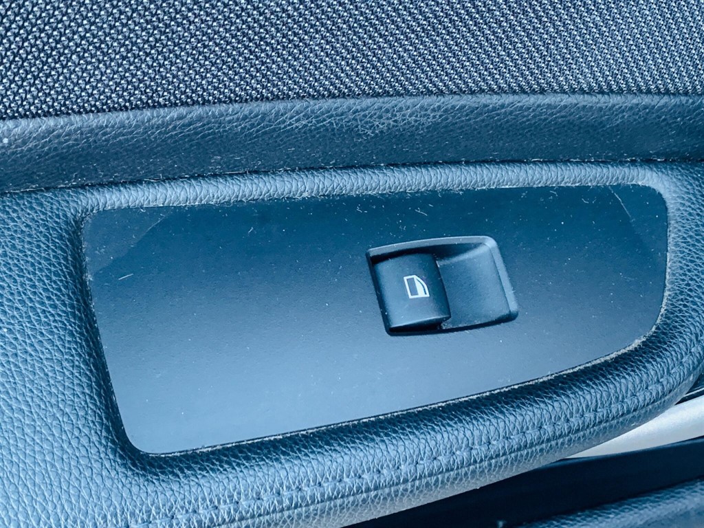 Used BMW 1 Series 2008 for sale - 77686079: Photo 25