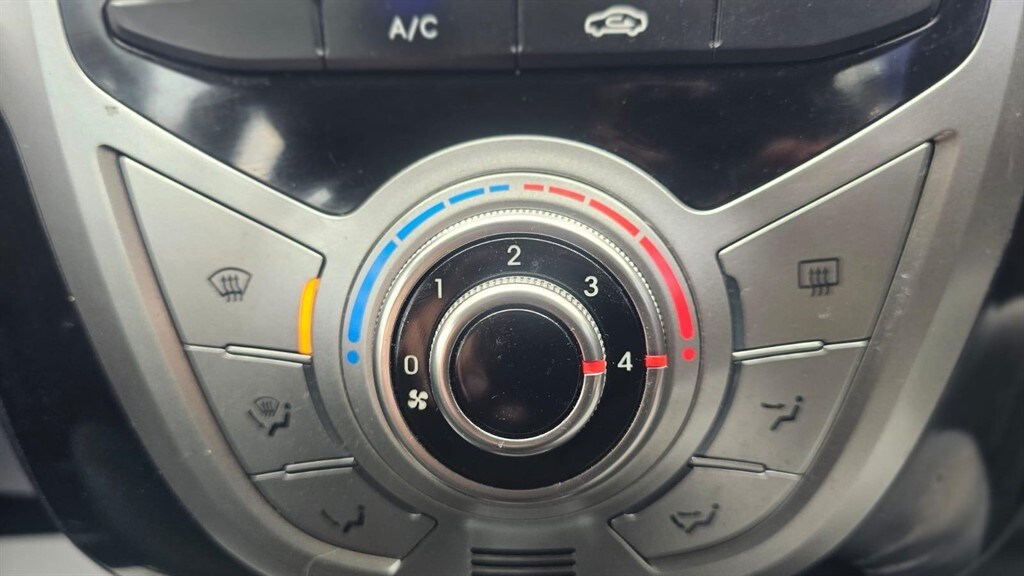 Used Hyundai Ix20 2016 for sale - 77755988: Photo 28