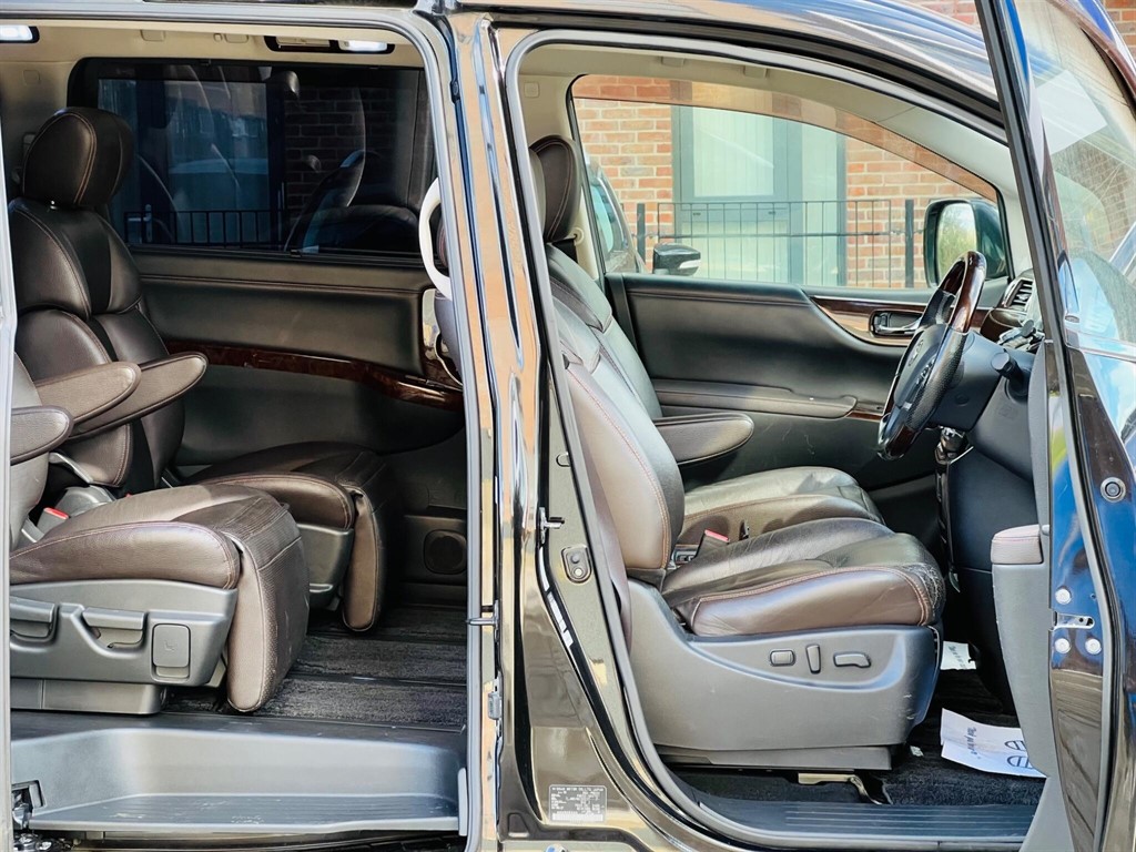 Used Nissan Elgrand 2019 for sale - 78118109: Photo 14