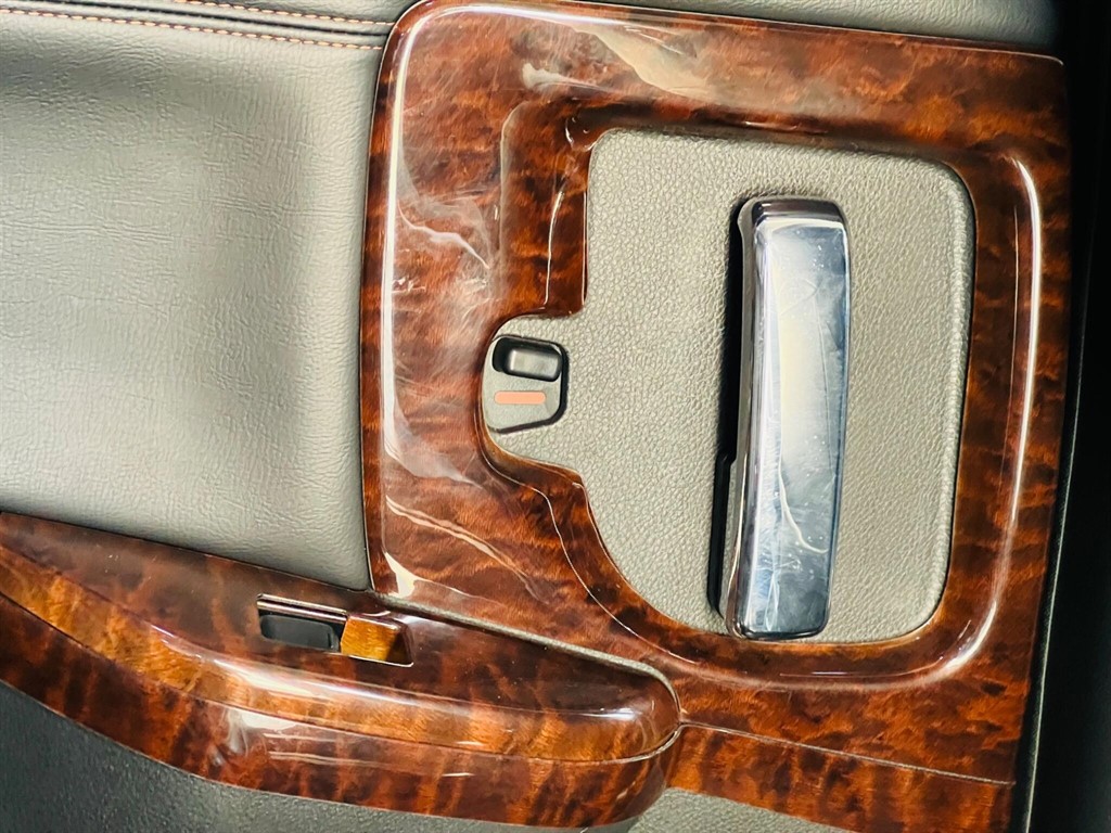 Used Nissan Elgrand 2019 for sale - 78118109: Photo 21