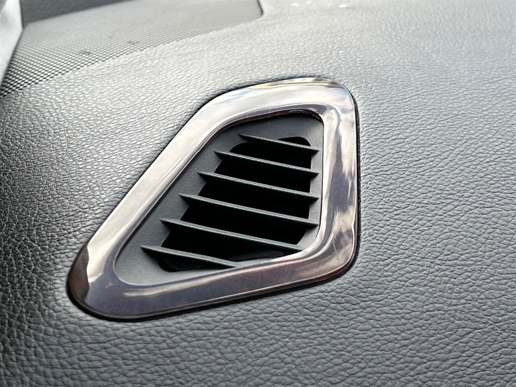 Used Nissan Elgrand 2019 for sale - 78118109: Photo 32