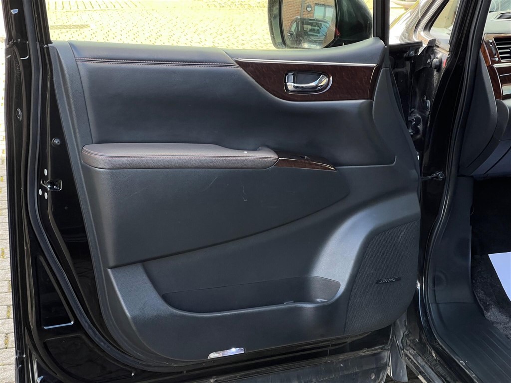 Used Nissan Elgrand 2019 for sale - 78118109: Photo 44