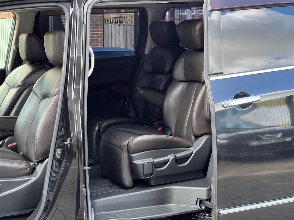 Used Nissan Elgrand 2019 for sale - 78118109: Photo 64