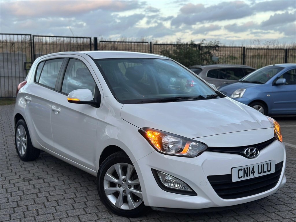 Used Hyundai i20 2014 for sale - 76404938: Photo 1