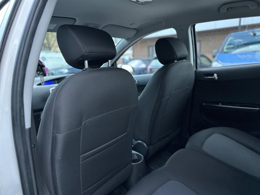 Used Hyundai i20 2014 for sale - 76404938: Photo 31