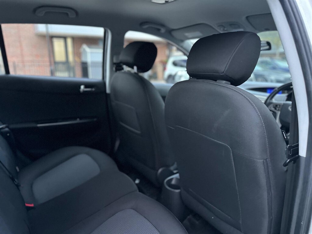 Used Hyundai i20 2014 for sale - 76404938: Photo 34