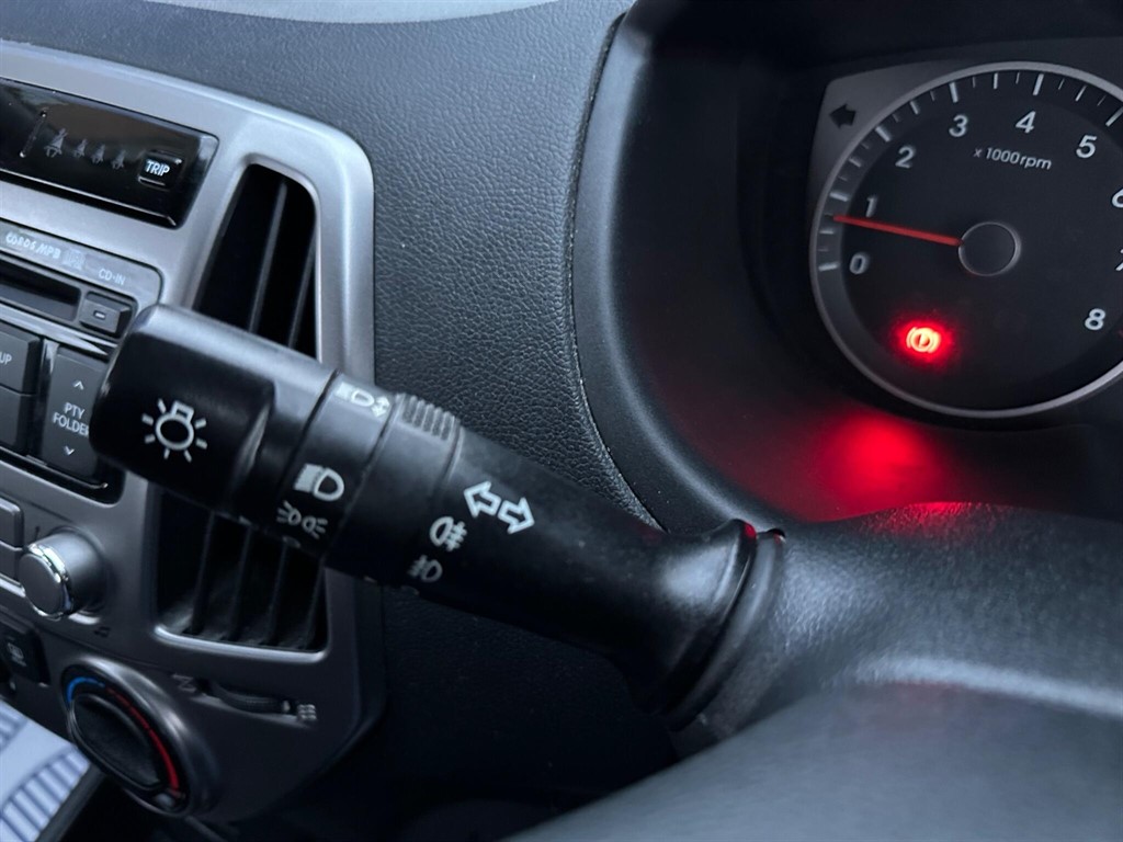 Used Hyundai i20 2014 for sale - 76404938: Photo 42