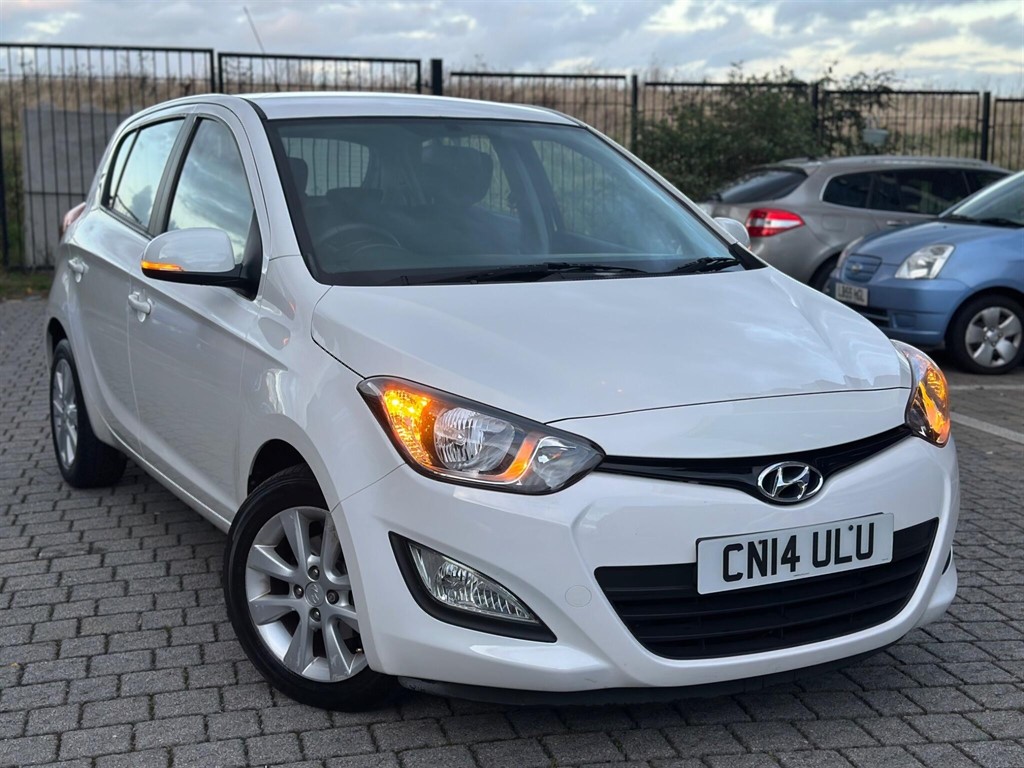 Used Hyundai i20 2014 for sale - 76404938: Photo 5
