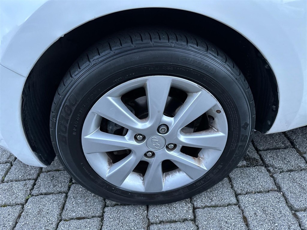 Used Hyundai i20 2014 for sale - 76404938: Photo 51