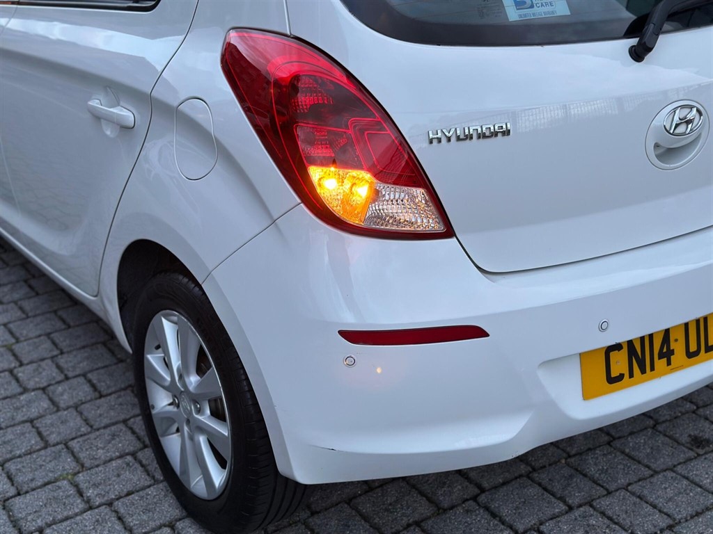 Used Hyundai i20 2014 for sale - 76404938: Photo 82