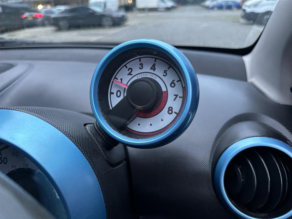 Used Peugeot 107 2010 for sale - 76960378: Photo 39