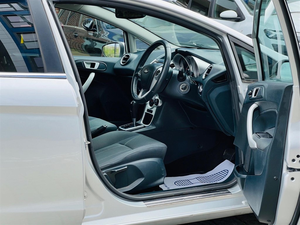 Used Ford Fiesta 2011 for sale - 78219097: Photo 21
