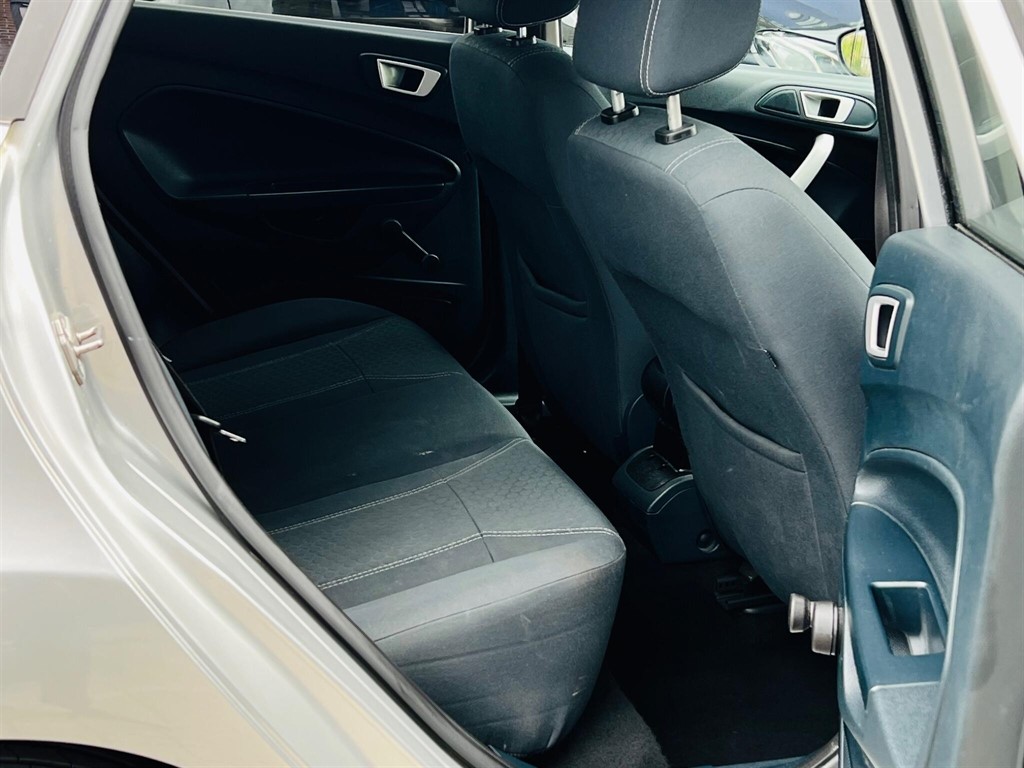 Used Ford Fiesta 2011 for sale - 78219097: Photo 23