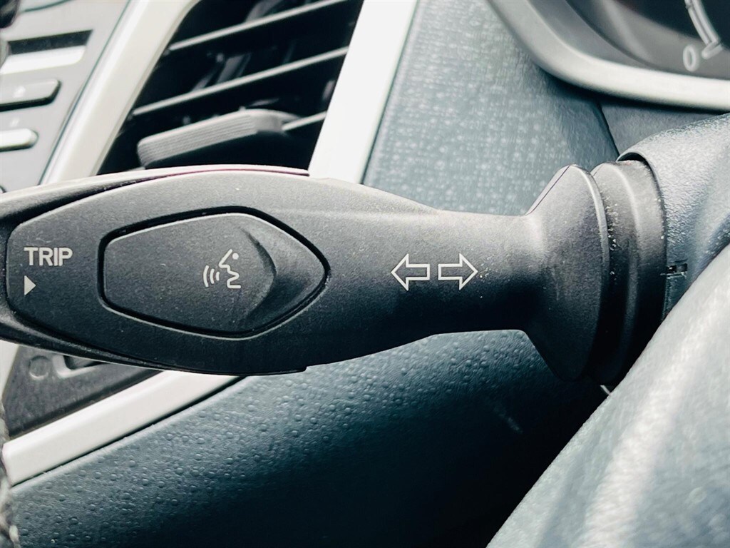 Used Ford Fiesta 2011 for sale - 78219097: Photo 38