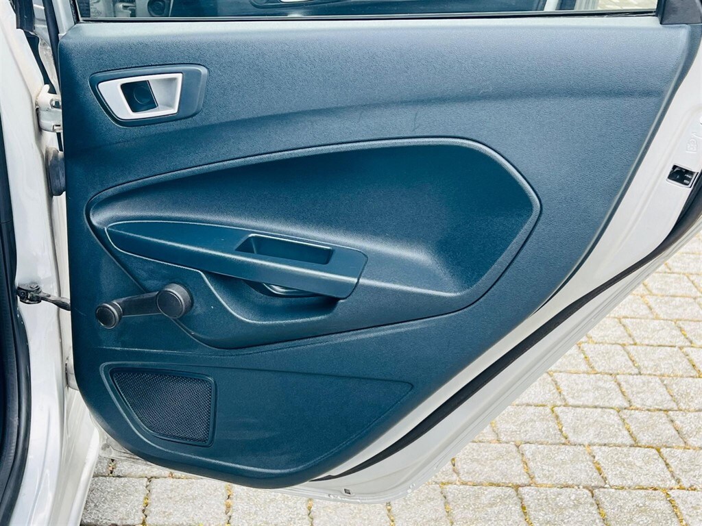 Used Ford Fiesta 2011 for sale - 78219097: Photo 42