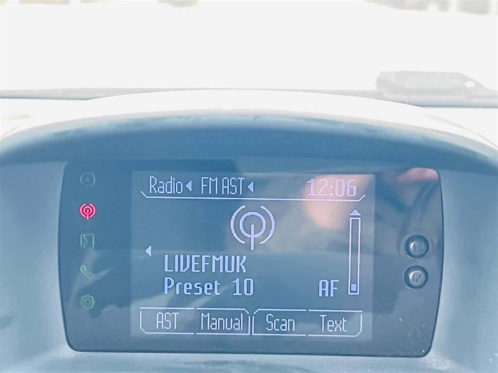 Used Ford Fiesta 2011 for sale - 78219097: Photo 47