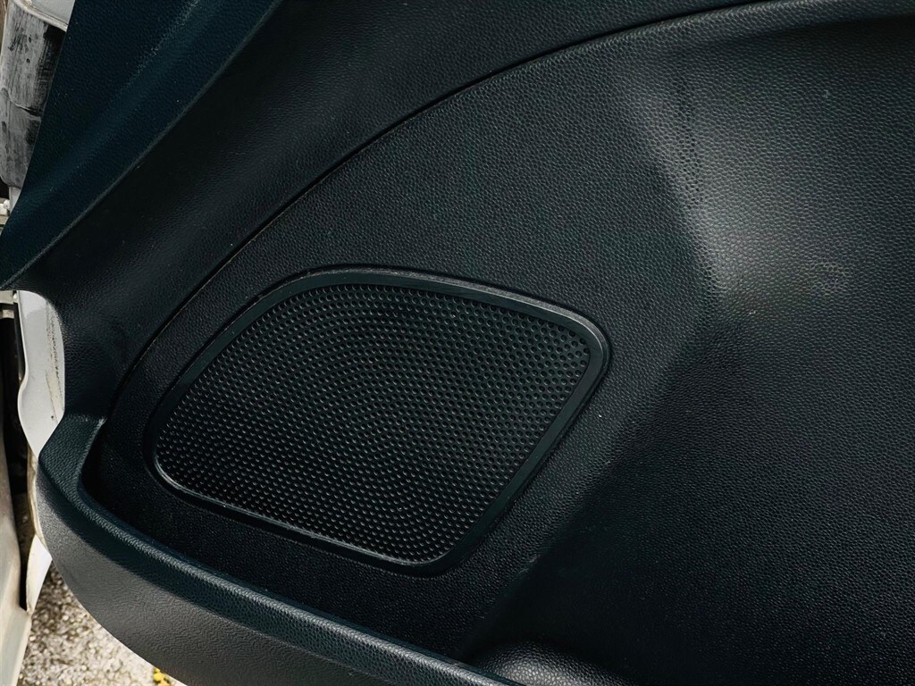 Used Ford Fiesta 2011 for sale - 78219097: Photo 59