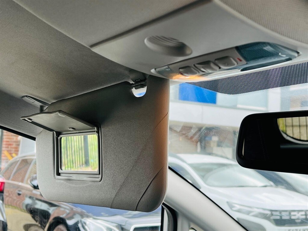 Used Ford Fiesta 2011 for sale - 78219097: Photo 64