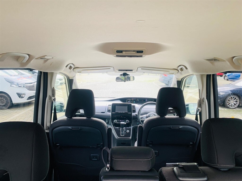 Used Nissan Serena 2019 for sale - 77826993: Photo 11