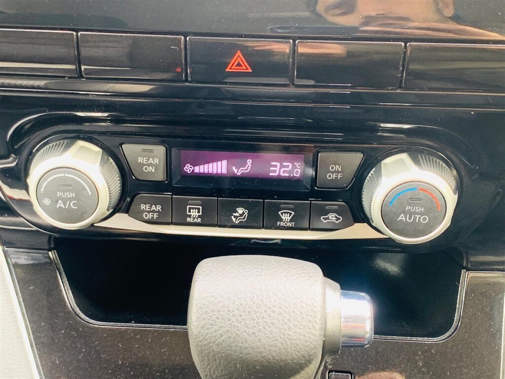 Used Nissan Serena 2019 for sale - 77826993: Photo 15