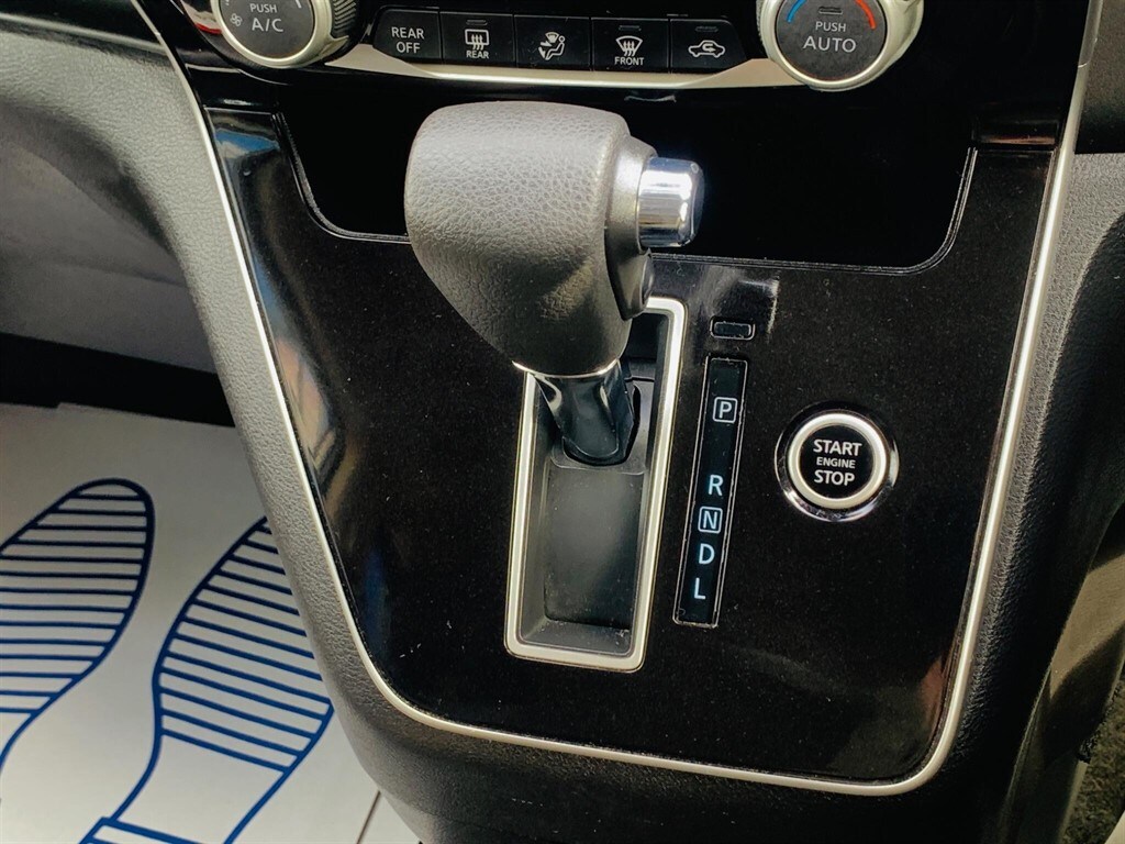 Used Nissan Serena 2019 for sale - 77826993: Photo 16