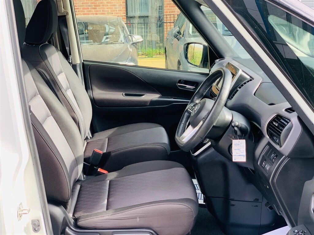 Used Nissan Serena 2019 for sale - 77826993: Photo 20