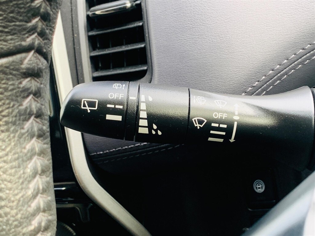 Used Nissan Serena 2019 for sale - 77826993: Photo 29