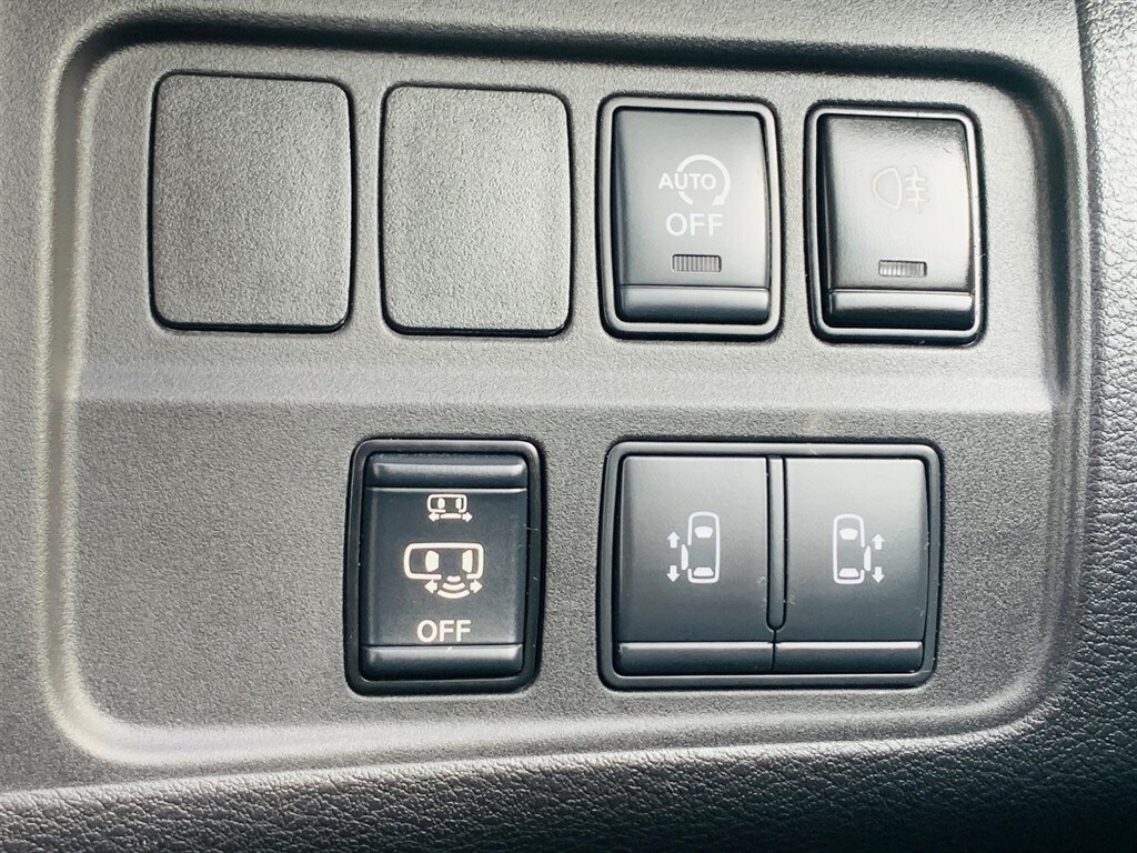 Used Nissan Serena 2019 for sale - 77826993: Photo 31