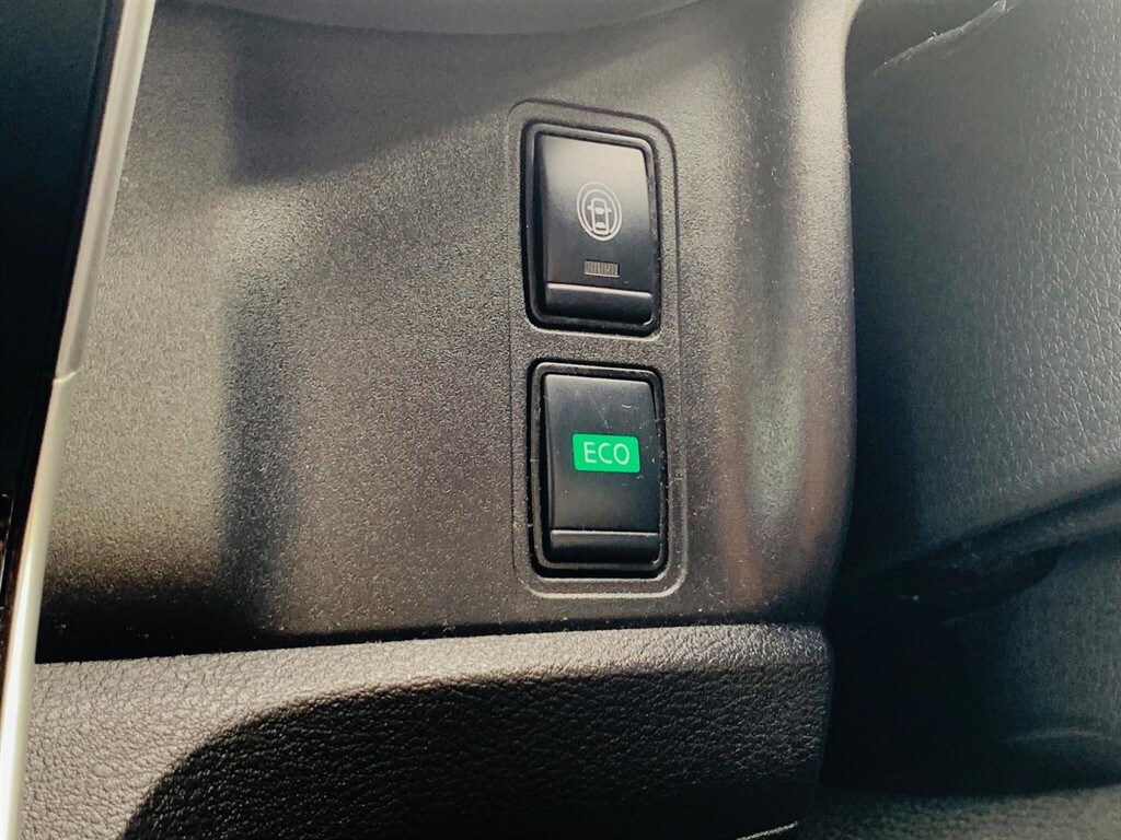 Used Nissan Serena 2019 for sale - 77826993: Photo 34