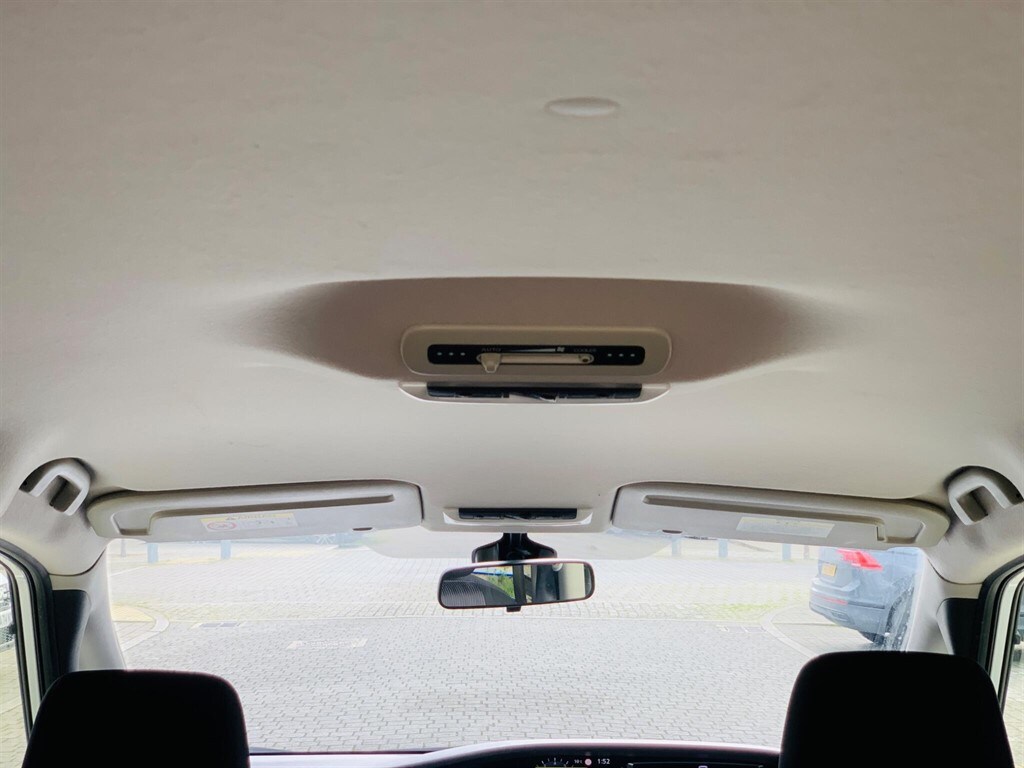 Used Nissan Serena 2019 for sale - 77826993: Photo 54