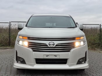 Used Nissan Elgrand 2013 for sale - 75569816: Photo