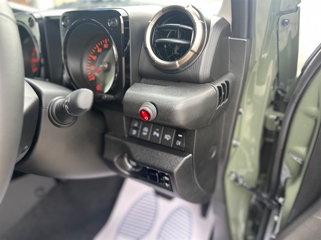 Used Suzuki Jimny 2025 for sale - 76967007: Photo 33